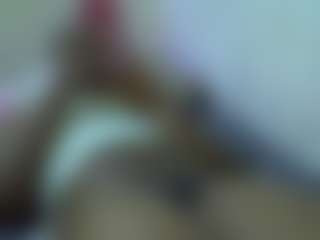 CuteJasmine1 MILF webcam performer live streaming