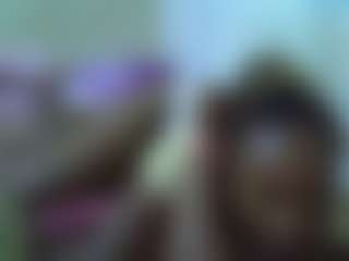 CuteJasmine1 MILF webcam performer live streaming