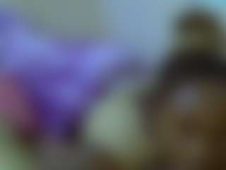 CuteJasmine1 MILF webcam performer live streaming