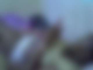 Live cam show with CuteJasmine1 - Black MILF on Mixed Magazine Live