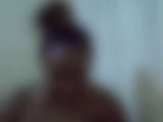 Live cam show with CuteJasmine1 - Ebony MILF on luckytryst.com