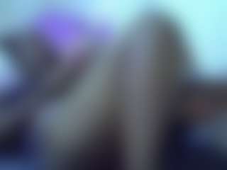 Live cam show with CuteJasmine1 - Ebony MILF on testsause.com