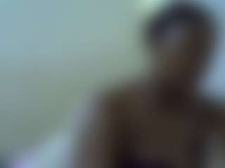 CuteJasmine1 MILF webcam performer live streaming