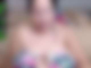 Live cam show with EMILY-NESSA - Big Tits MILF on Camsoda