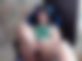 Korolek12's Live Sex Cam Show