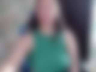 Korolek12's Live Sex Cam Show