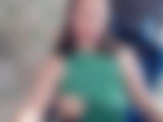 Korolek12's Live Sex Cam Show