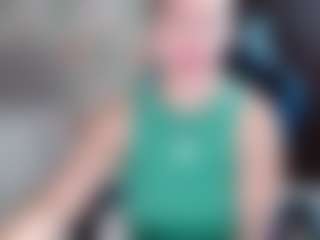 Korolek12's Live Sex Cam Show
