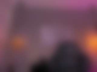 Live cam show with Samantha-Brooke - Thong on studioflirtlive.com
