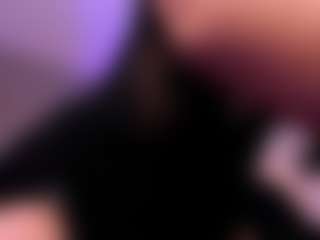 Live cam show with Samantha-Brooke - Oil on Camsoda