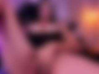 Samantha-Brooke's Live Sex Cam Show