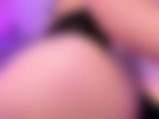 Samantha-Brooke's Live Sex Cam Show