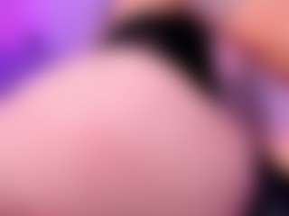 Samantha-Brooke's Live Sex Cam Show