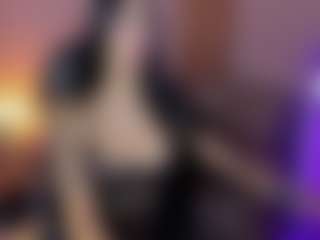 Live cam show with Samantha-Brooke - Solo on Camsoda