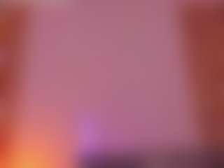 Live cam show with Samantha-Brooke - Oil on Hubzter Live
