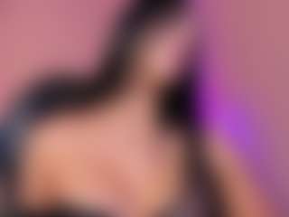 Live cam show with Samantha-Brooke - Thong on Camsoda