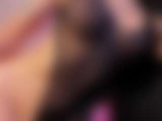 Live cam show with Samantha-Brooke - Petite on Camsoda