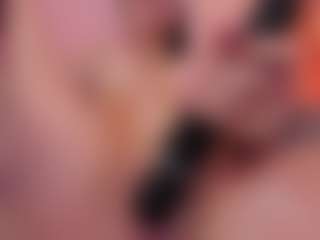 Samantha-Brooke's Live Sex Cam Show
