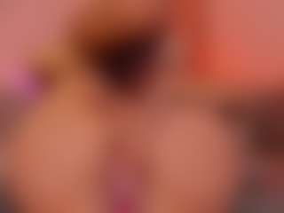 Samantha-Brooke's Live Sex Cam Show