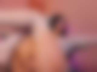 Samantha-Brooke's Live Sex Cam Show
