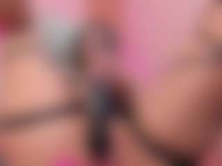 Live cam show with Samantha-Brooke - Big Tits on Camsoda
