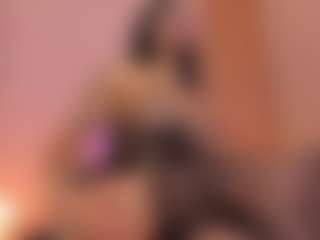 Samantha-Brooke's Live Sex Cam Show