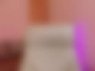 Live cam show with Samantha-Brooke - Full Nudity on PervPlay.com