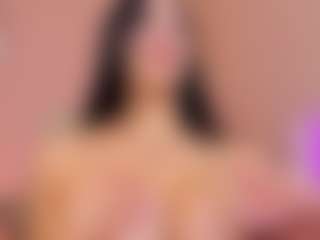 Live cam show with Samantha-Brooke - Bikini on Lustler