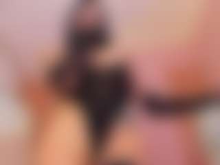 Samantha-Brooke's Live Sex Cam Show