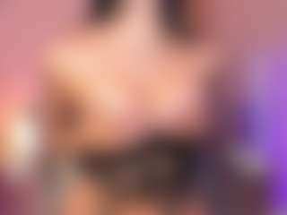 Samantha-Brooke's Live Sex Cam Show