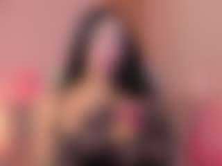 Live cam show with Samantha-Brooke - Thong on Milfs Live