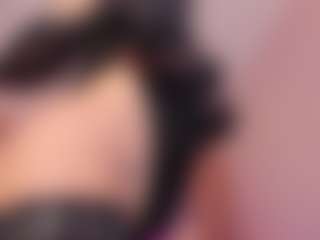 Live cam show with Samantha-Brooke - Wet on xplaylive.com