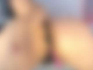 Live cam show with Sarita-Duque - Bedroom on Hubzter Live
