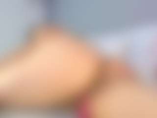 Live cam show with Sarita-Duque - Drinking on SinfulBabes