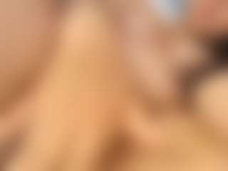 Live cam show with Sarita-Duque - Striptease on Camsoda