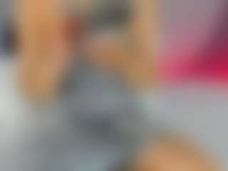 Live cam show with Sarita-Duque - Bikini on LiveSexCams6