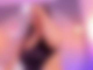 Live cam show with Sarita-Duque - Average on Camsoda