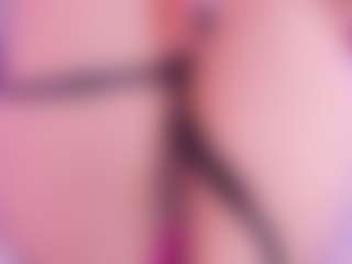 Live cam show with Sarita-Duque - Tease on SquirtSoMuch