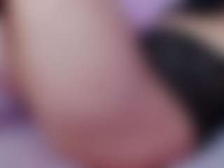 MonaLisaG's Live Sex Cam Show