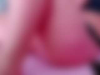 Live cam show with MonaLisaG - Blonde Hair Curvy on SmokeAndPoke