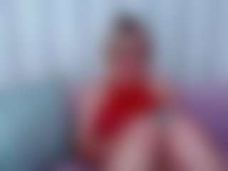 Live cam show with MonaLisaG - Upskirt on PervPlay.com