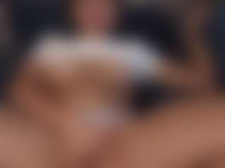 Live cam show with naomisainz - Control on LiveSexCams6