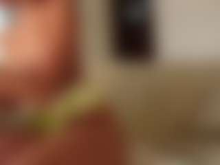 Live cam show with naomisainz - Small Ass on CSO-WL