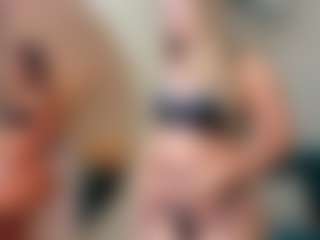 Live cam show with paola-reyy - Drinking on Instabang