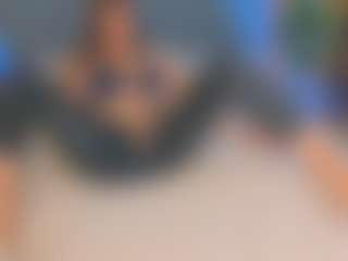 Kira's Live Sex Cam Show