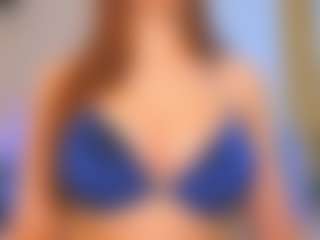 Kira's Live Sex Cam Show