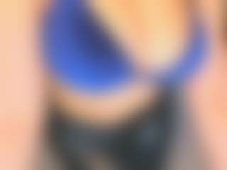 Kira's Live Sex Cam Show