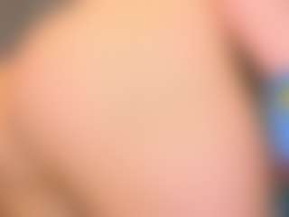 Kira's Live Sex Cam Show