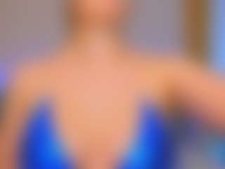 Live cam show with Kira - Latex on TeamSkeetLive