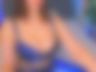 Kira's Live Sex Cam Show